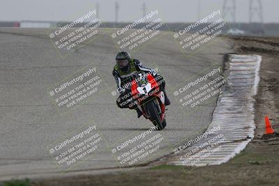 media/Nov-29-2025-TrackDaz (Sat) [[10ae2d9bce]]/C Group/Session 3 (Outside Grapevine)/